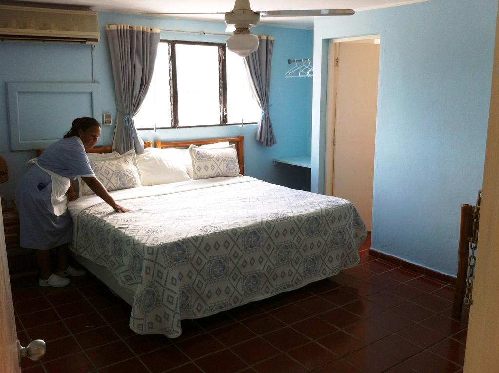 Hotel Caribe Barahona ภายนอก รูปภาพ