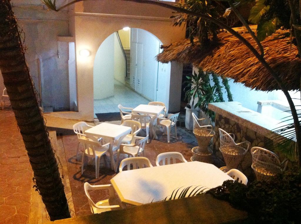 Hotel Caribe Barahona ภายนอก รูปภาพ