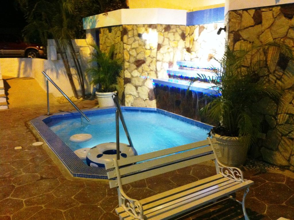 Hotel Caribe Barahona ภายนอก รูปภาพ