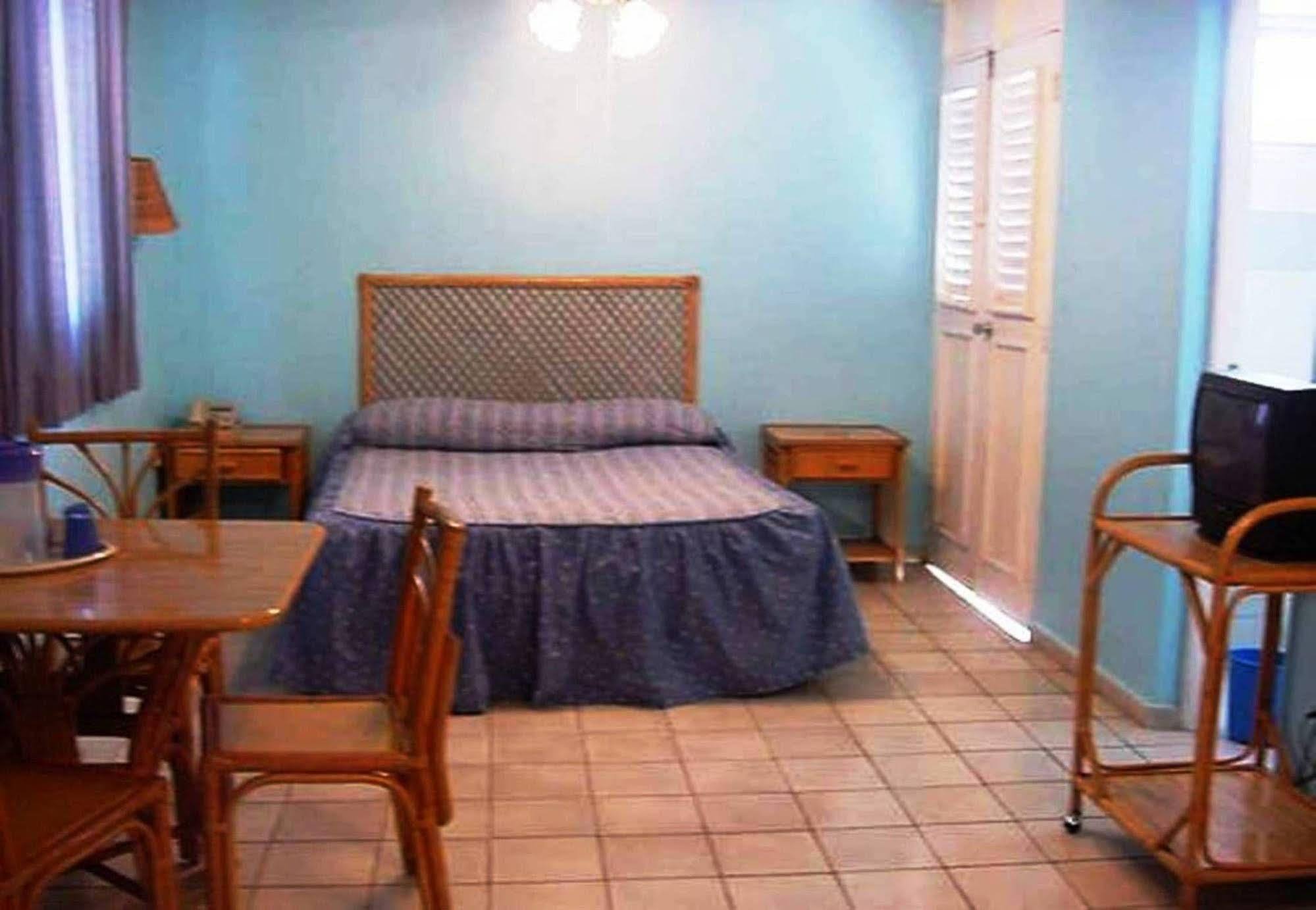 Hotel Caribe Barahona ภายนอก รูปภาพ