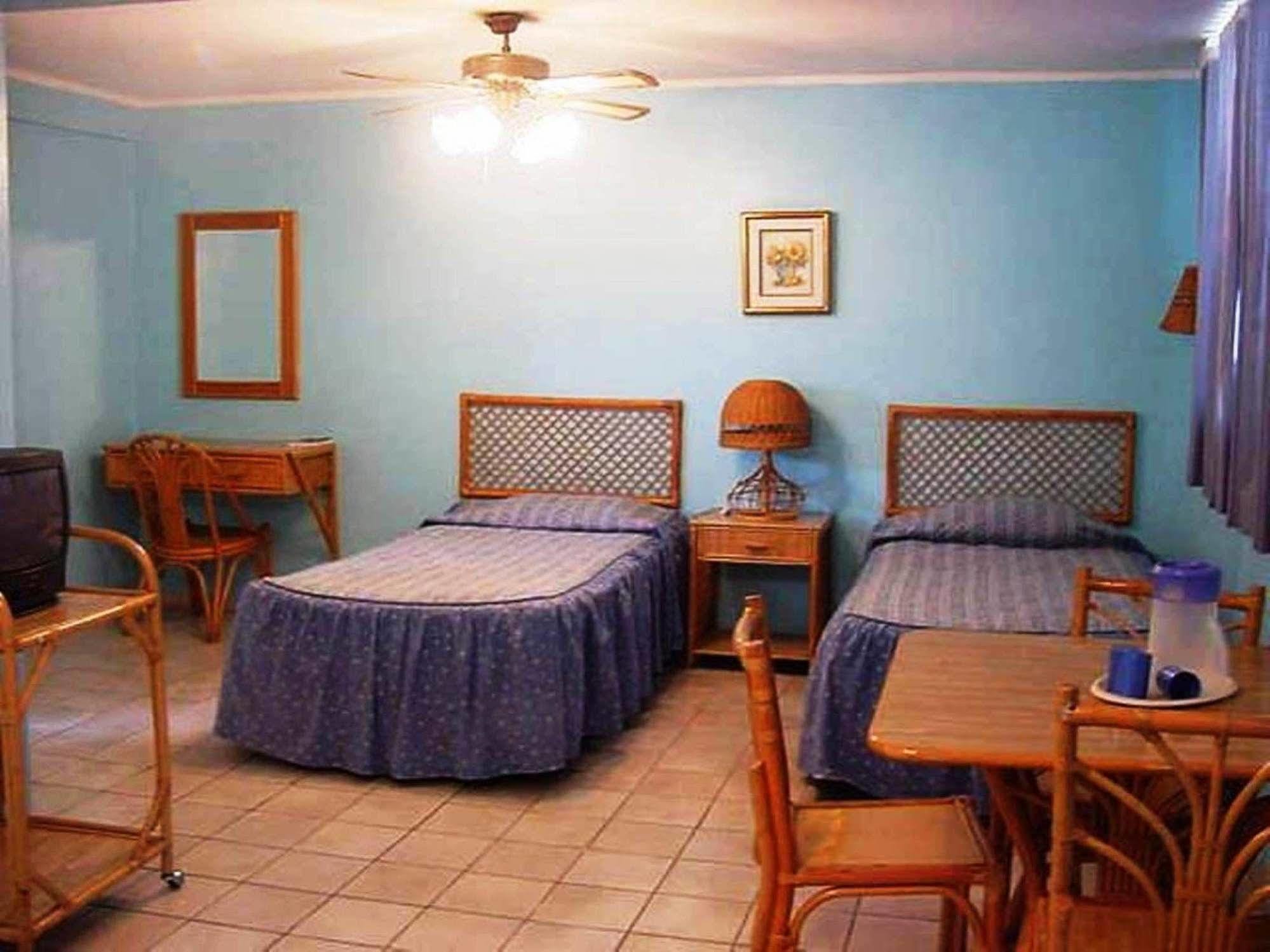Hotel Caribe Barahona ภายนอก รูปภาพ