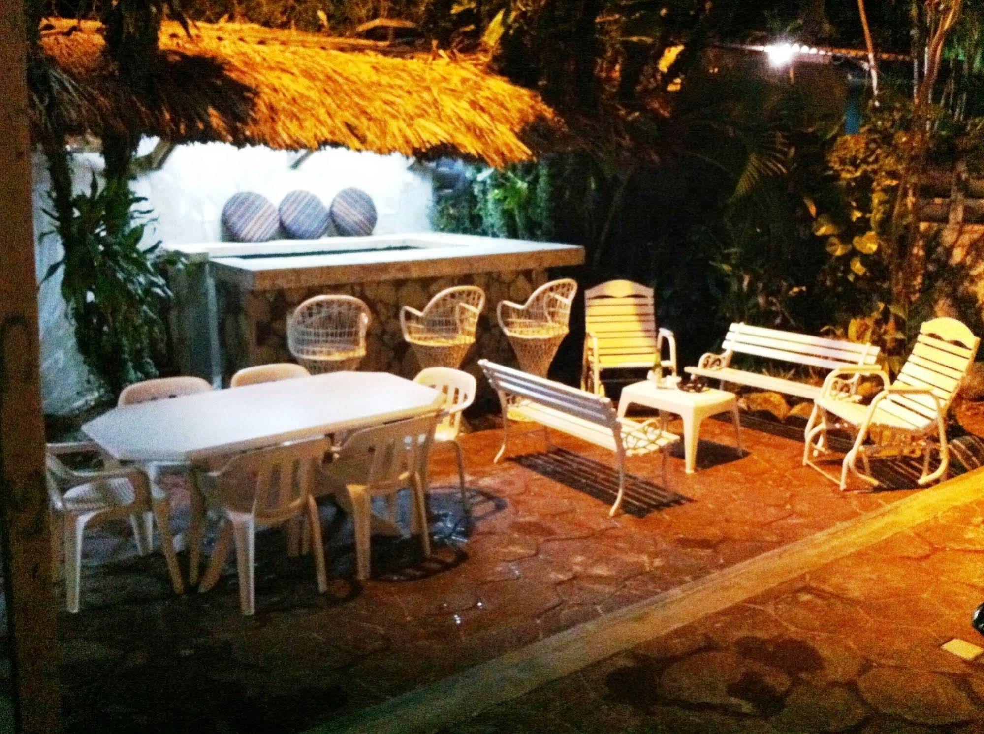 Hotel Caribe Barahona ภายนอก รูปภาพ