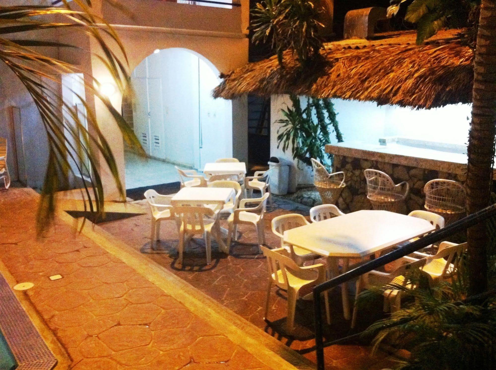 Hotel Caribe Barahona ภายนอก รูปภาพ
